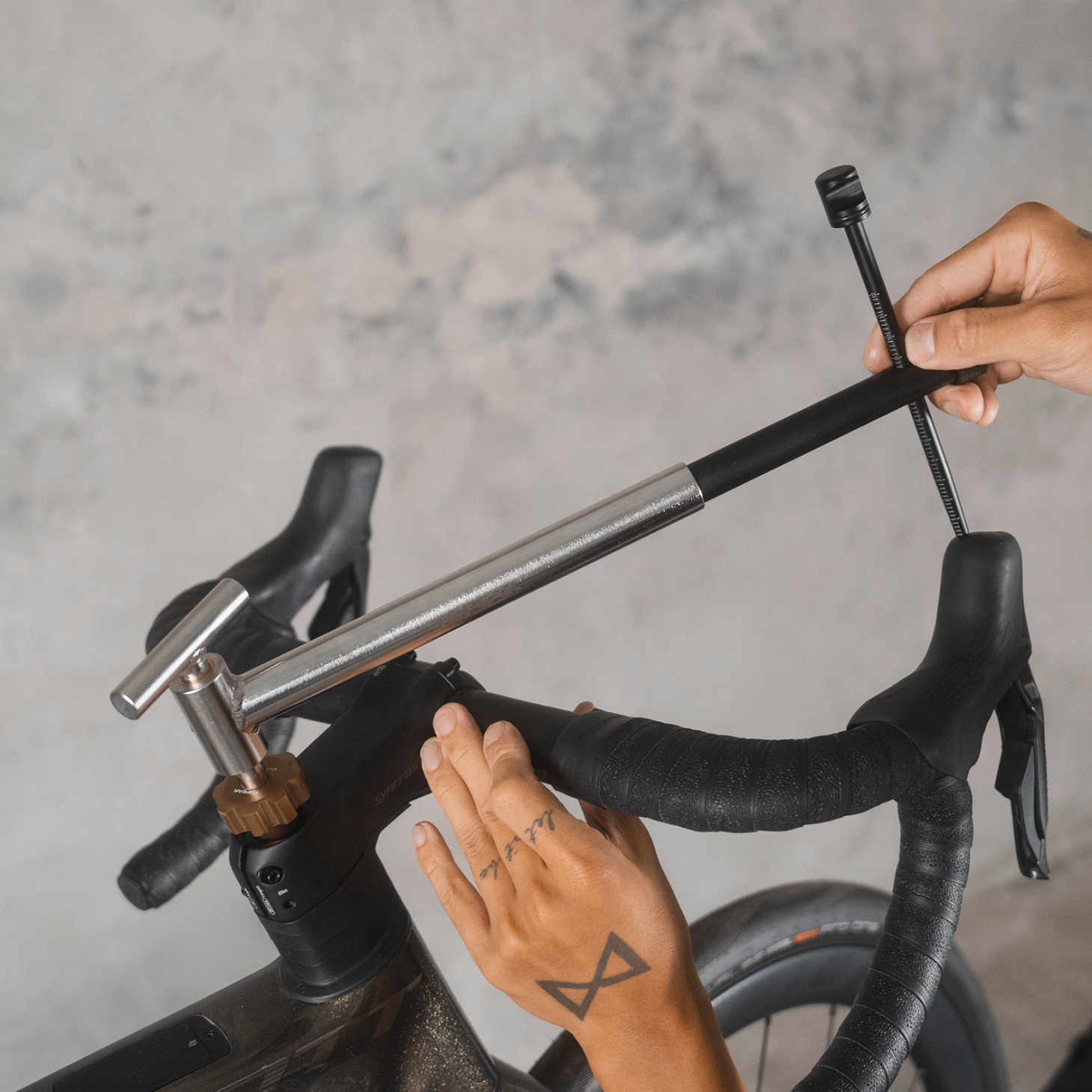 Topeak Hanger Alignment Gauge with Lever Setter Kit