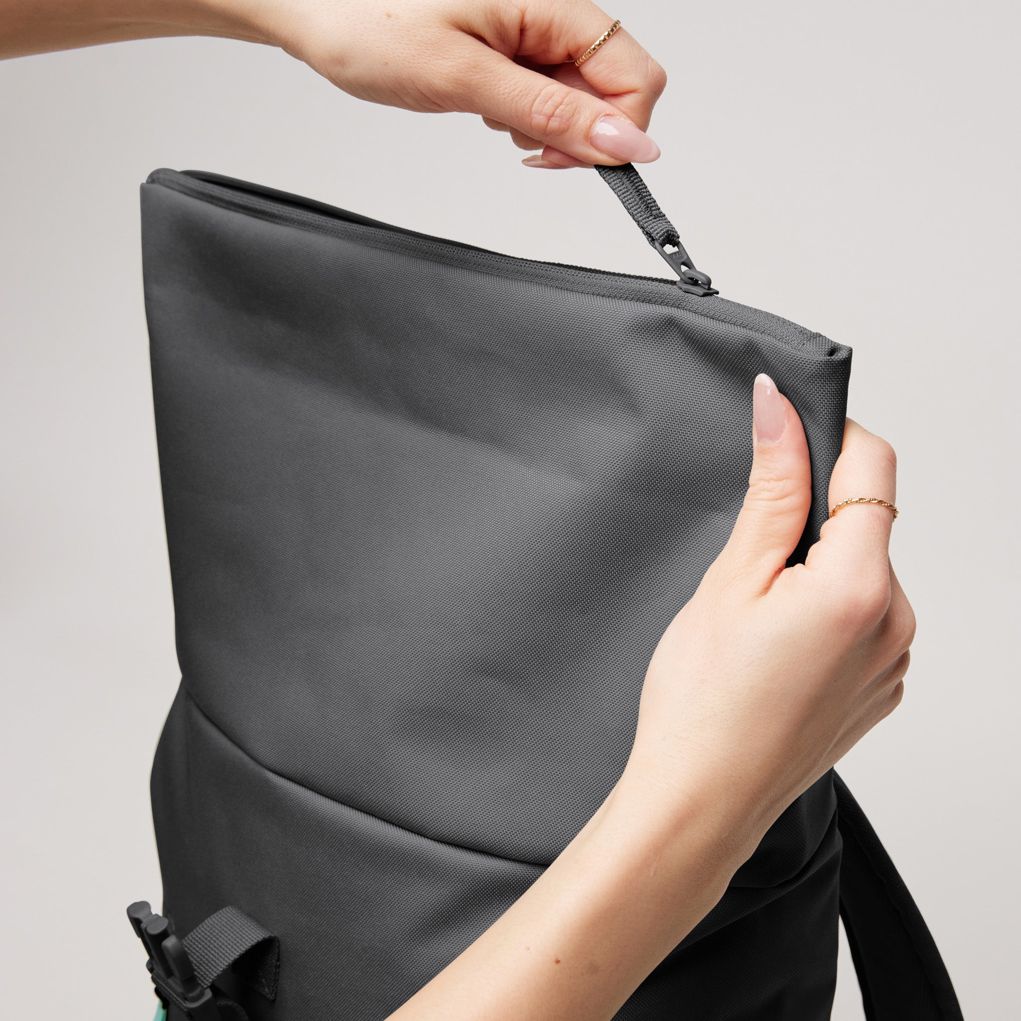 GOT BAG Rolltop Easy Small Shark