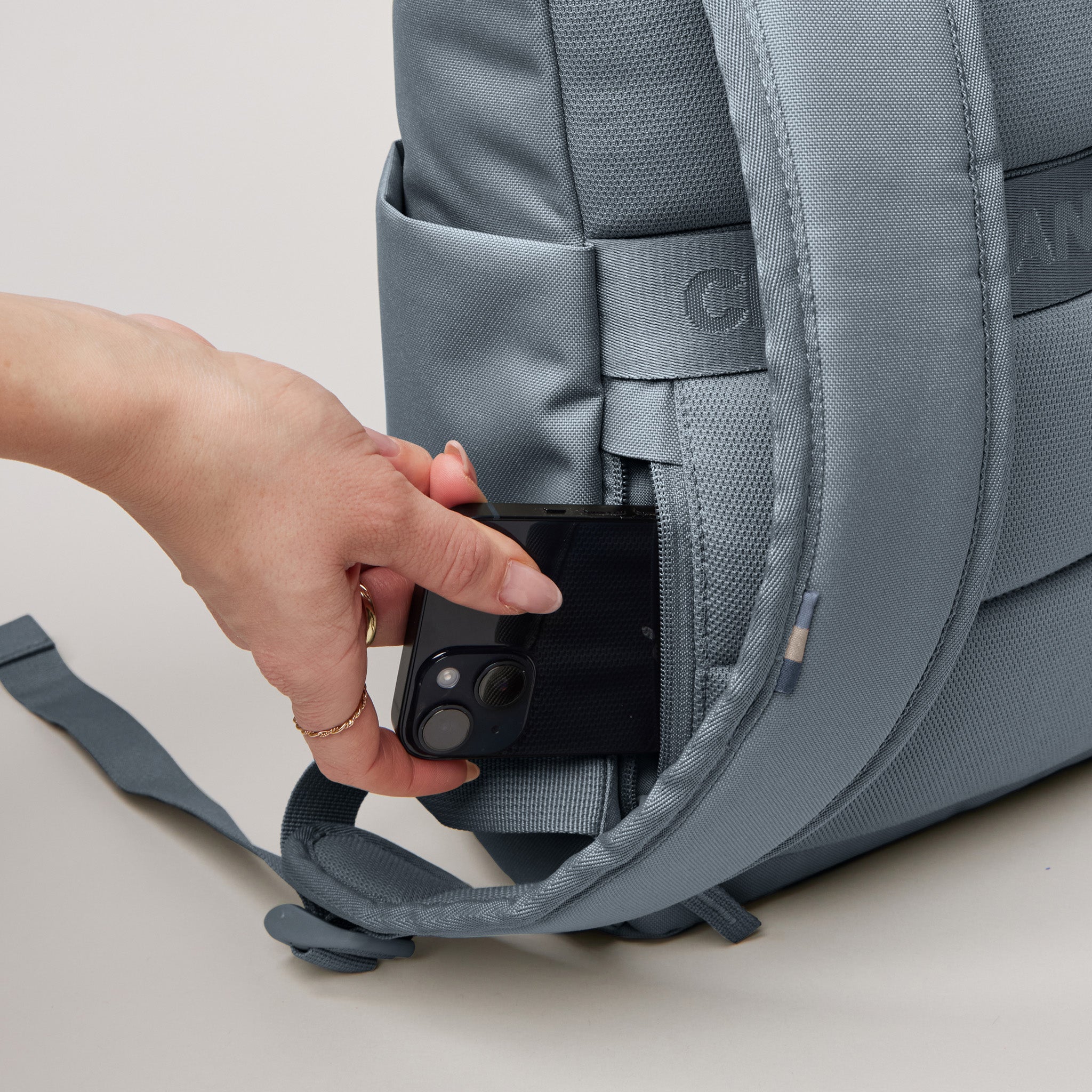 GOT BAG Rolltop Easy Small Monochrome Marlin