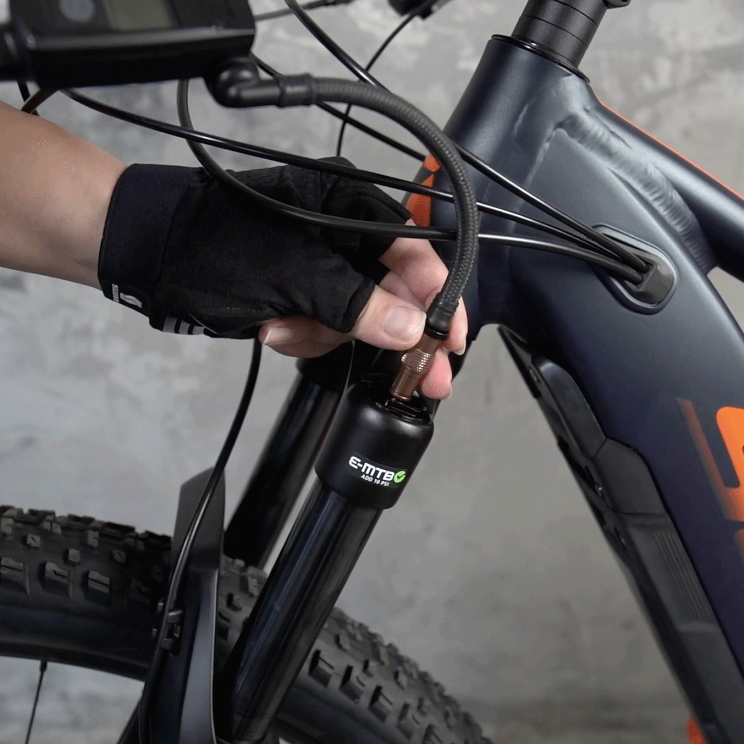 Topeak Pocket Shock Digital