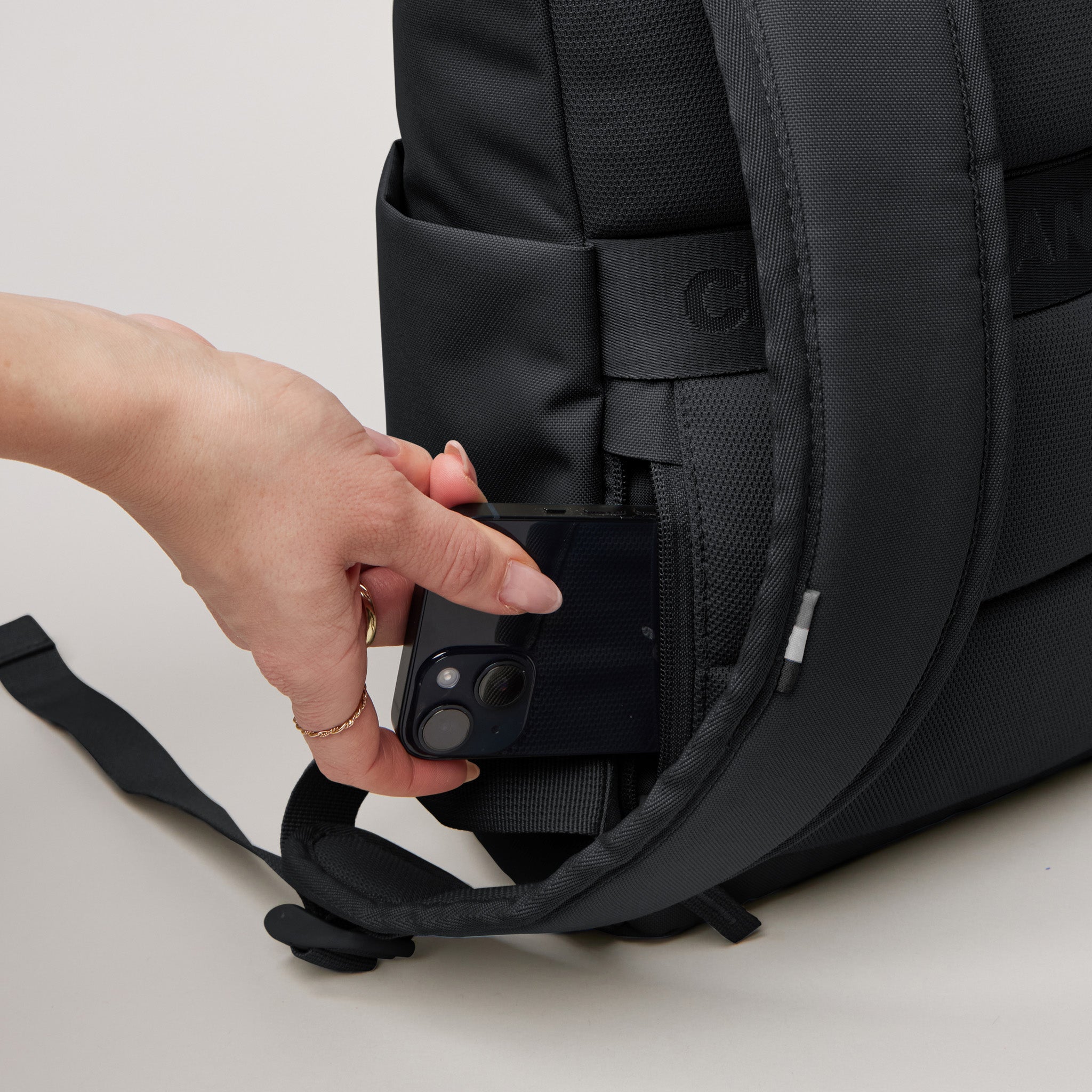 GOT BAG Rolltop Easy Small Monochrome Black