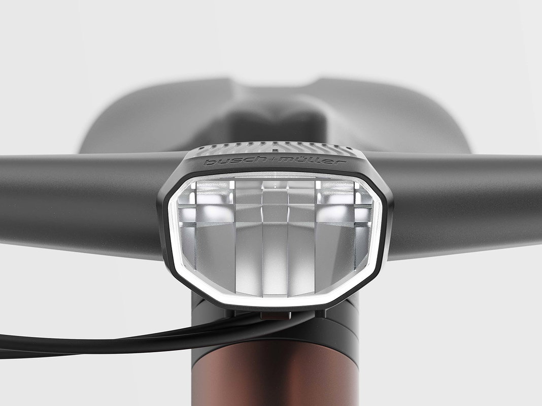 B&M E-Bike LED Scheinwerfer Lumotec Briq-M E Highbeam schwarz 150/200 Lux 154RBT-01