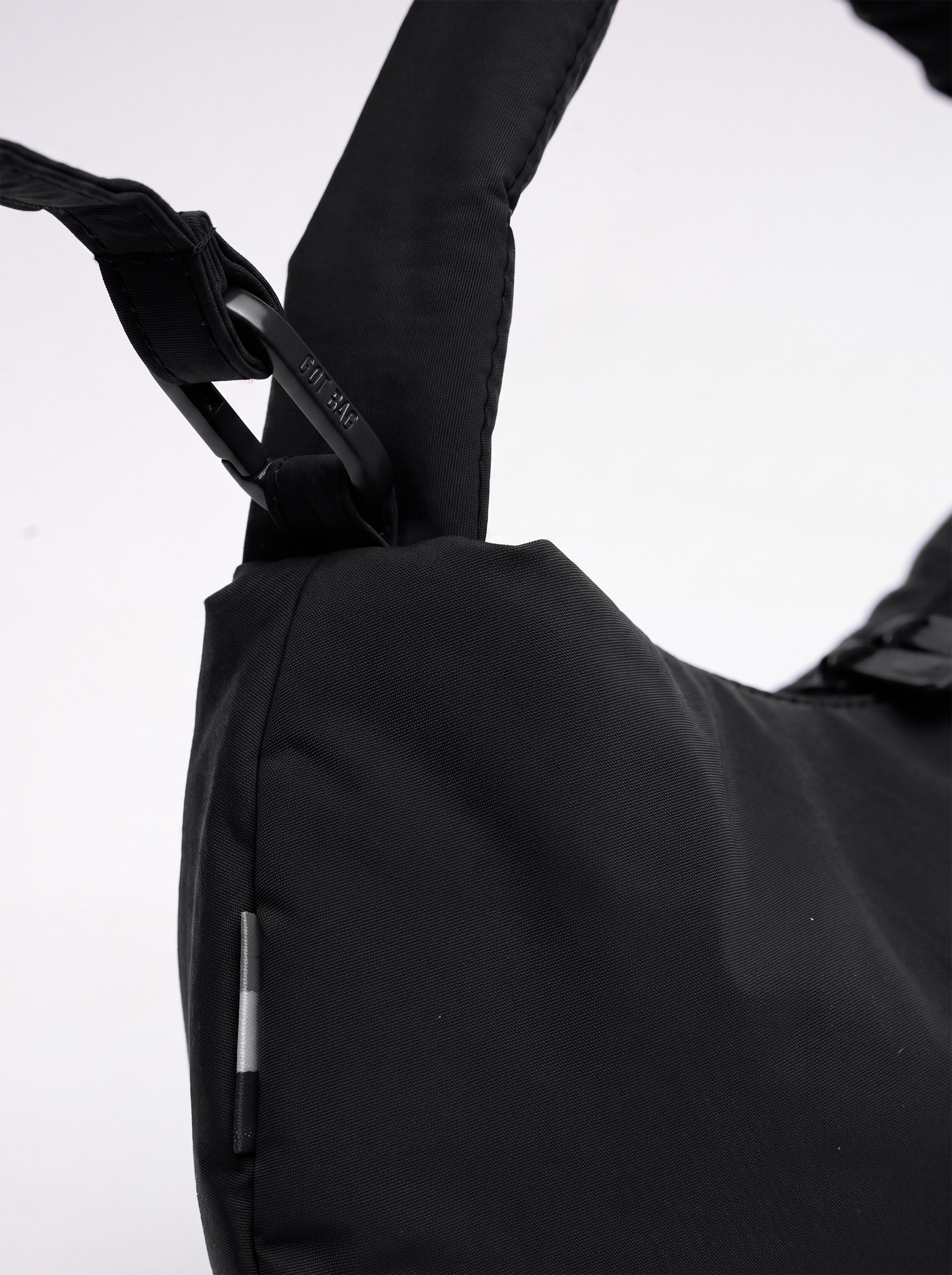GOT BAG Cloud Bead Bag Black