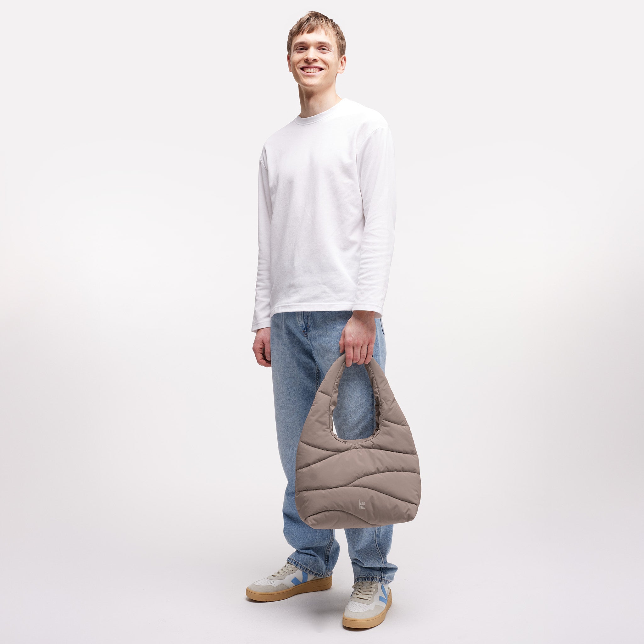 GOT BAG Wavy Puffer Shoulder Bag Oyster