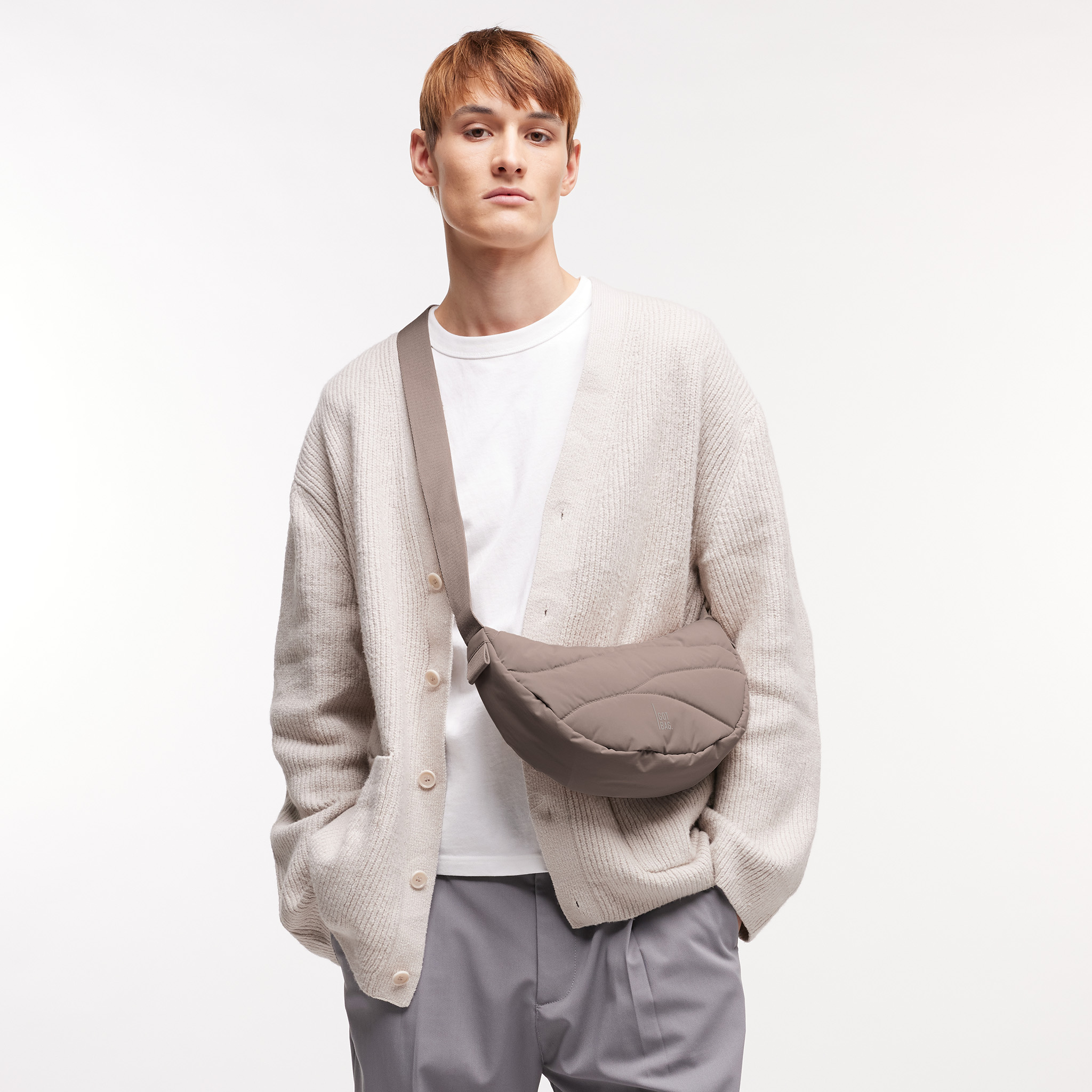 GOT BAG Wavy Puffer Moon Bag Oyster